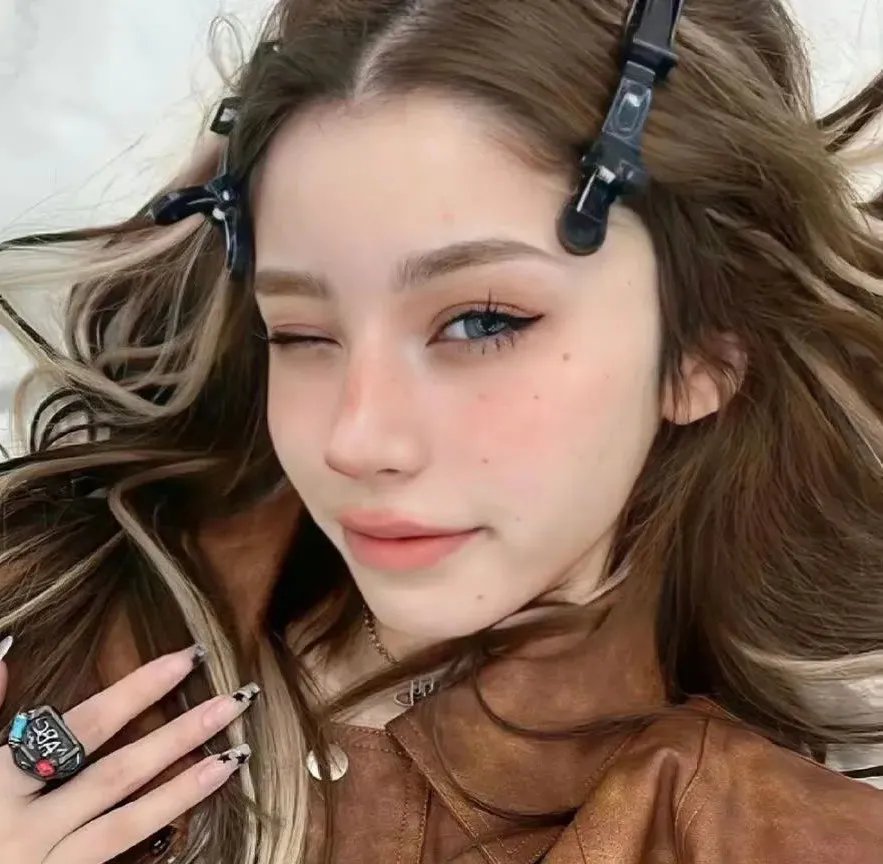 英国绅士,印度淑女